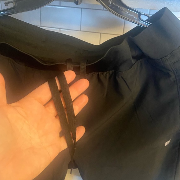 Men’s Amazon essentials pants, NWOT - Picture 3 of 5